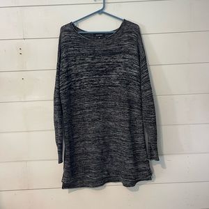 BNWOT plus size sweater size XXL by Ellen Tracy